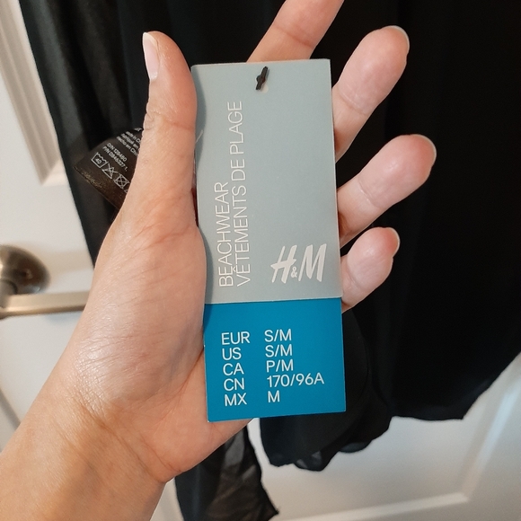 NWT H&M Black Sheer Beach Coverup - Picture 5 of 5